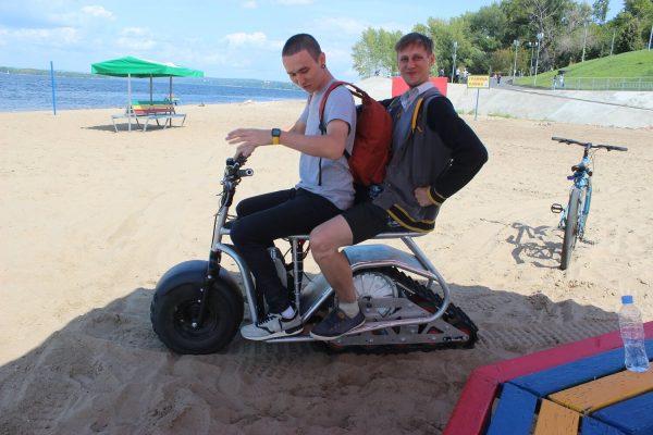 Гусеничный электро вездеход_sandbike_23