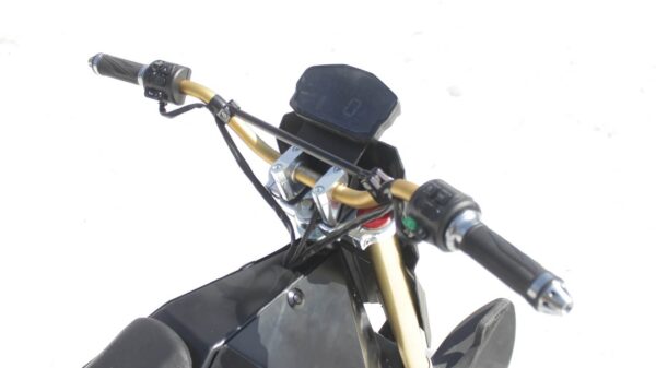 Элтекрический снегоход_электро сноубайк_мотосноуборд_электро сноуборд_мото снегокат_мотособака_мотобуксировщик_Sniejik_9